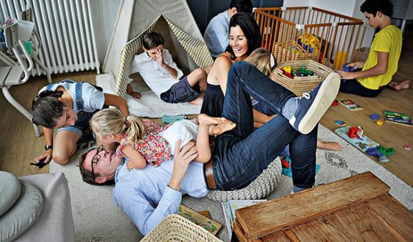 CLOTILDE NOËL, L'AMOUR TOMBÉ DU CIEL | LA VIE - Tombée du Nid